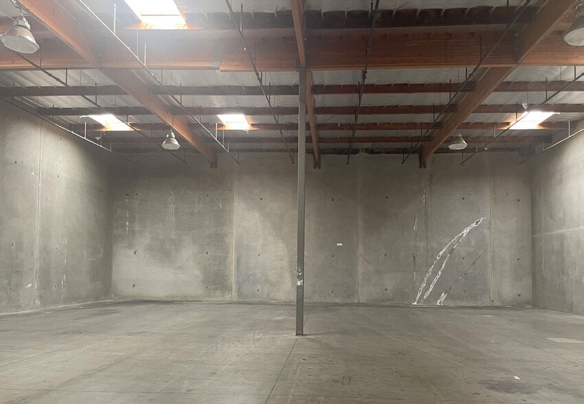 More Photos Of 17003-17005 Evergreen Pl, City of Industry Warehouse For Lease