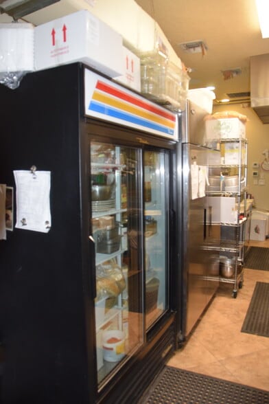 More Photos Of 9740 Barker Cypress Rd, Cypress Restaurant For Lease