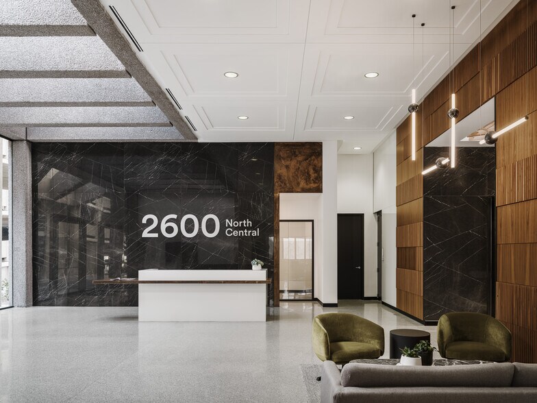 More Photos Of 2600 N Central Ave, Phoenix Office For Lease