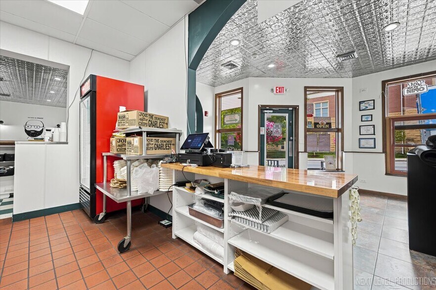 More Photos Of 227 W Wilson St, Batavia Restaurant For Sale
