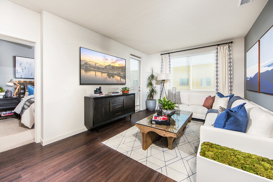 More Photos Of 1045 Armorlite Dr, San Marcos Apartments For Lease