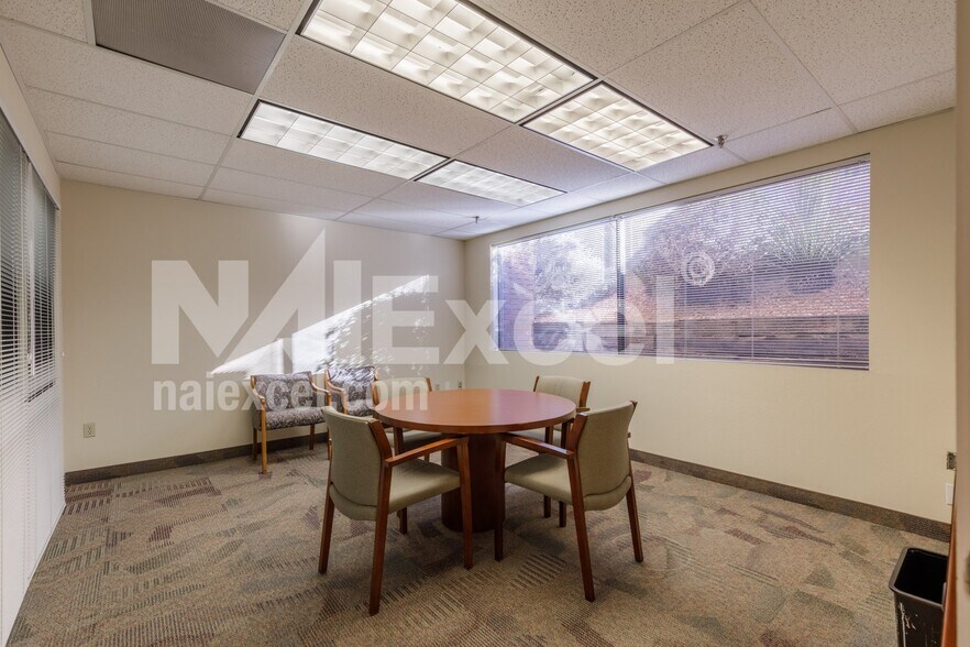 More Photos Of 1 S Main St, Saint George Bank For Sale