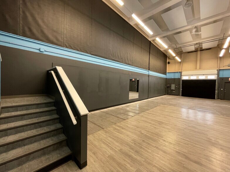 More Photos Of 12110 40th St SE, Calgary Industrial For Sale