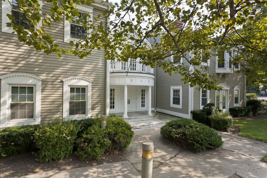 More Photos Of 253 Post Rd W, Westport Office For Lease