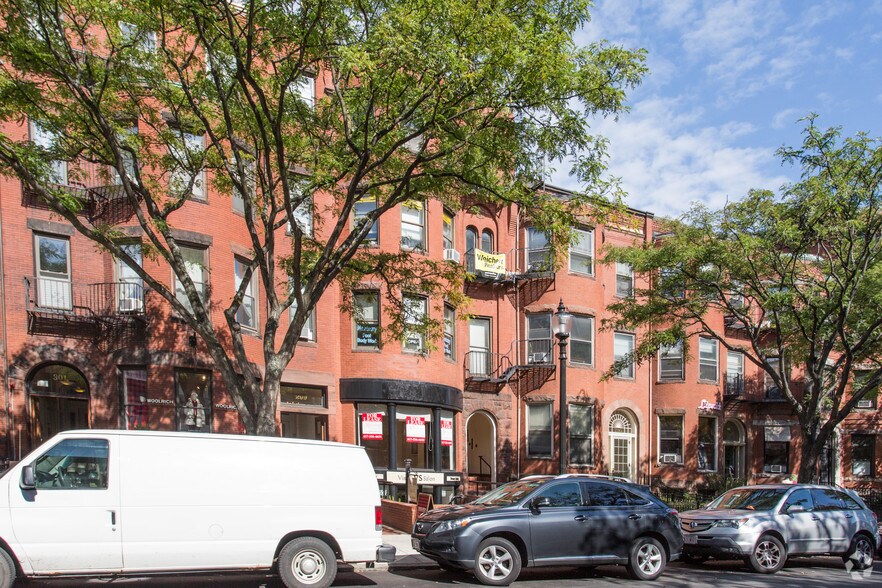 More Photos Of 299 Newbury St, Boston Apartments For Lease