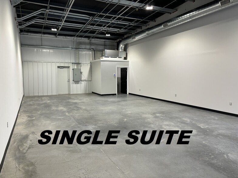 More Photos Of 230 Casey's Ln, Flowood Light Distribution For Lease
