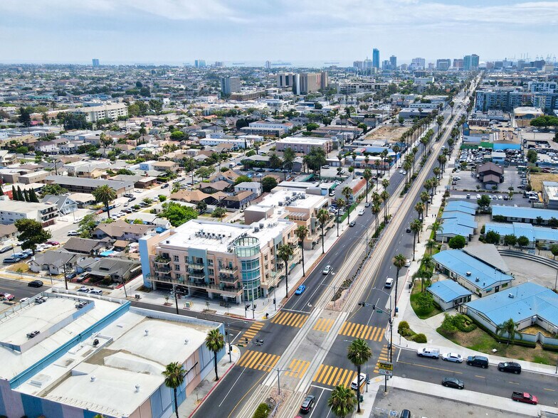 More Photos Of 1598 Long Beach Blvd, Long Beach Storefront Retail Office For Sale