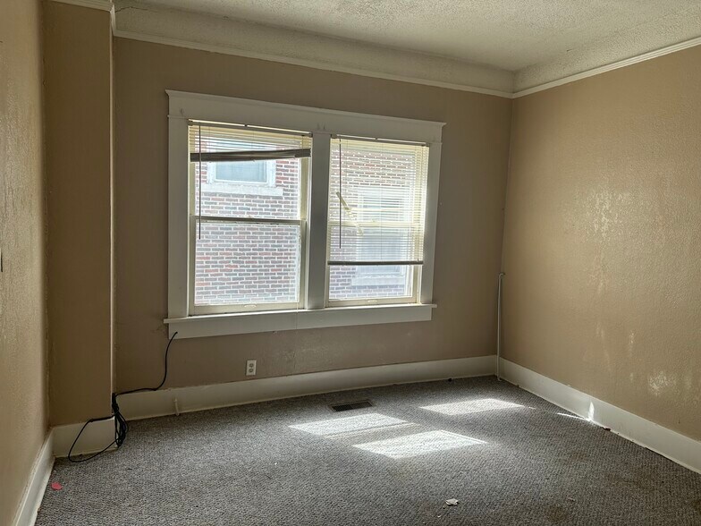 More Photos Of 320 S Morton Ave, Okmulgee Apartments For Sale