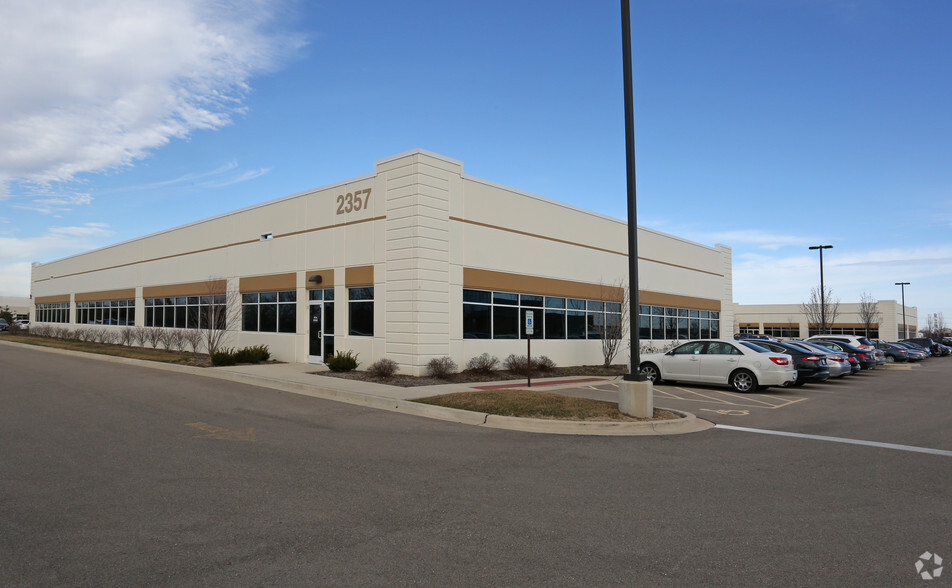 Primary Photo Of 2357 Sequoia Dr, Aurora Office For Lease