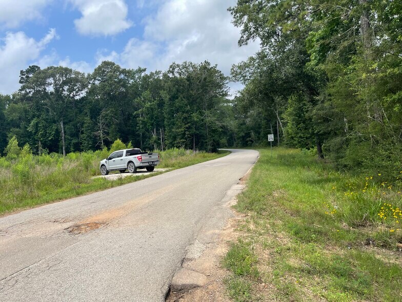 More Photos Of 19094 Galaxy Blvd, New Caney Land For Sale