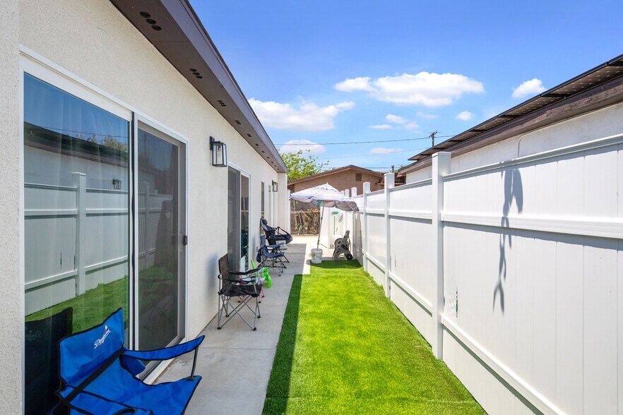More Photos Of 8247 9th St, Rancho Cucamonga Apartments For Sale