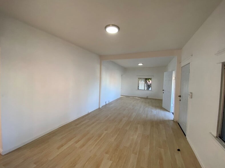 More Photos Of 5324-5326 Pacific Blvd, Huntington Park Manufacturing For Sale