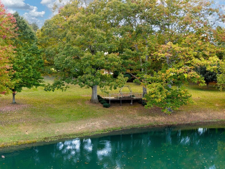 More Photos Of 355 Johnson Dr, Canton Specialty For Sale