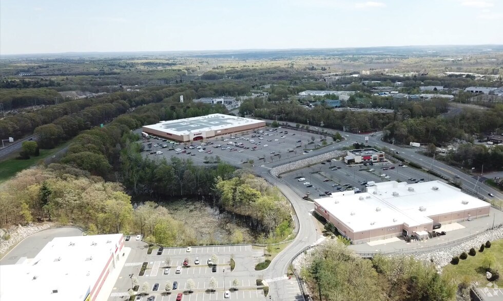 More Photos Of 208-210 Fortune Blvd, Milford Freestanding For Lease