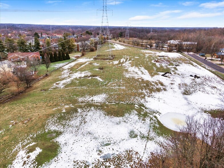 More Photos Of 2675 Carriagegate Ln, Maineville Lodge Meeting Hall For Lease