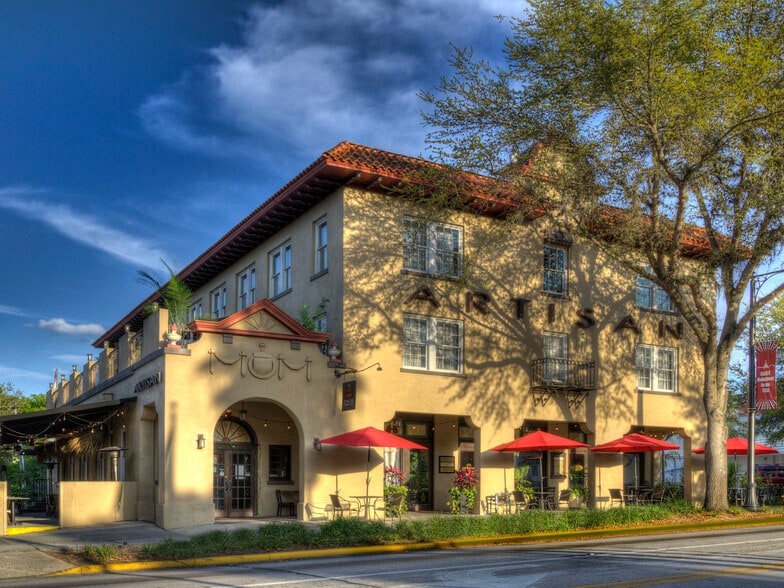 More Photos Of 215 S Woodland Blvd, Deland Hotel For Sale