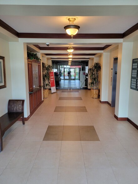 More Photos Of 5599 S University Dr, Davie Loft Creative Space For Sale