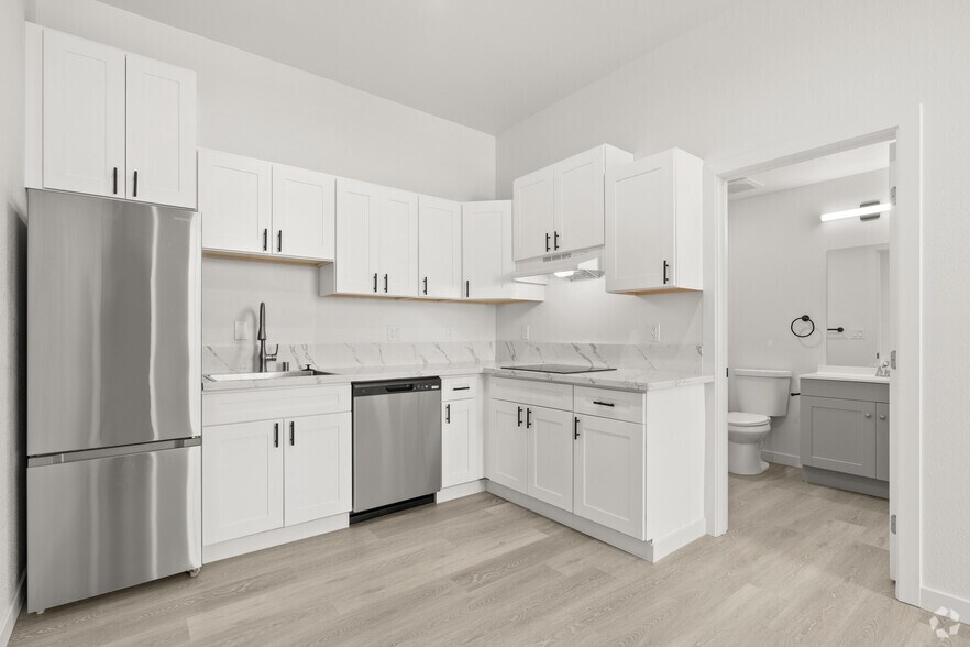 More Photos Of 818 K St, Sacramento Apartments For Sale