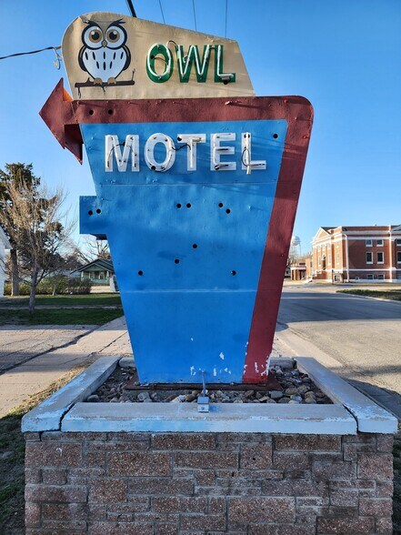 More Photos Of 521 N 1st St, Stockton Apartments For Sale