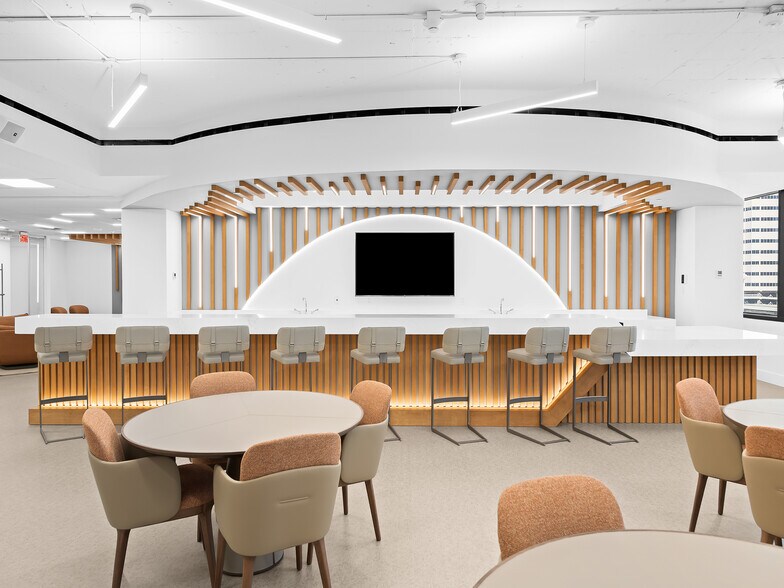 More Photos Of 500 E Broward Blvd, Fort Lauderdale Office For Lease