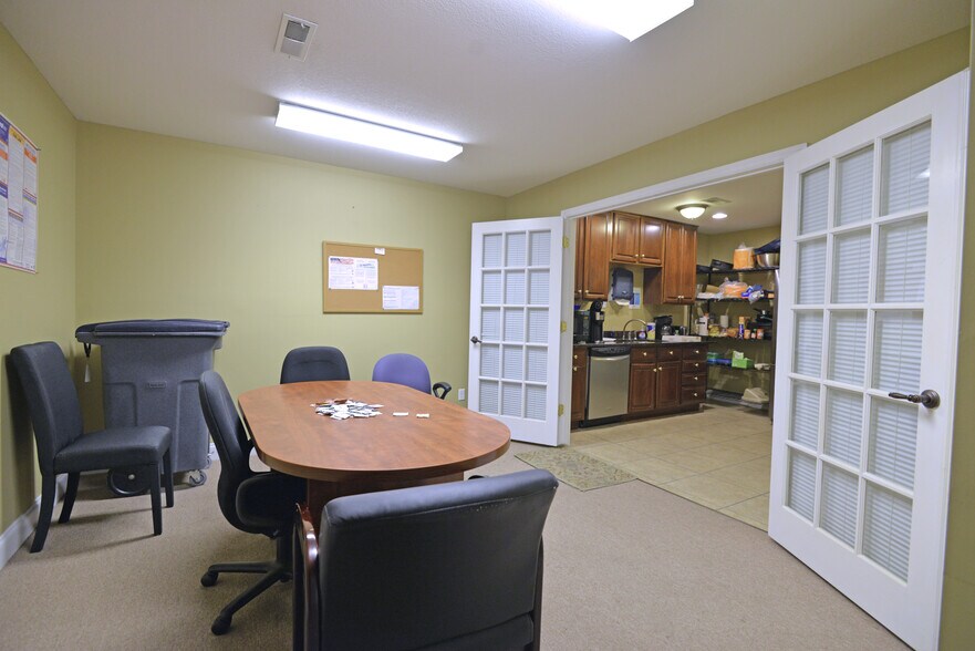 More Photos Of 2180 Stein Dr, Chattanooga Warehouse For Sale