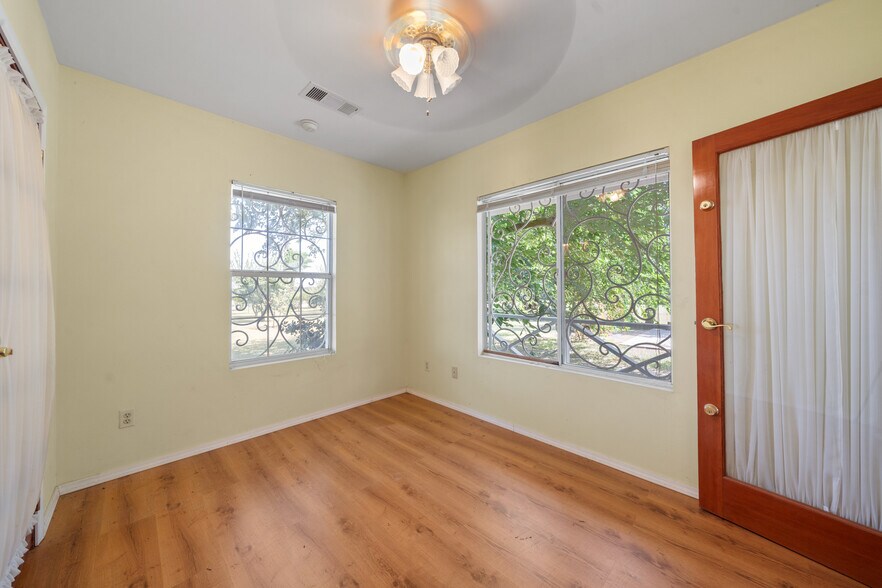 More Photos Of 8241 Koch Rd, Bakersfield Land For Sale