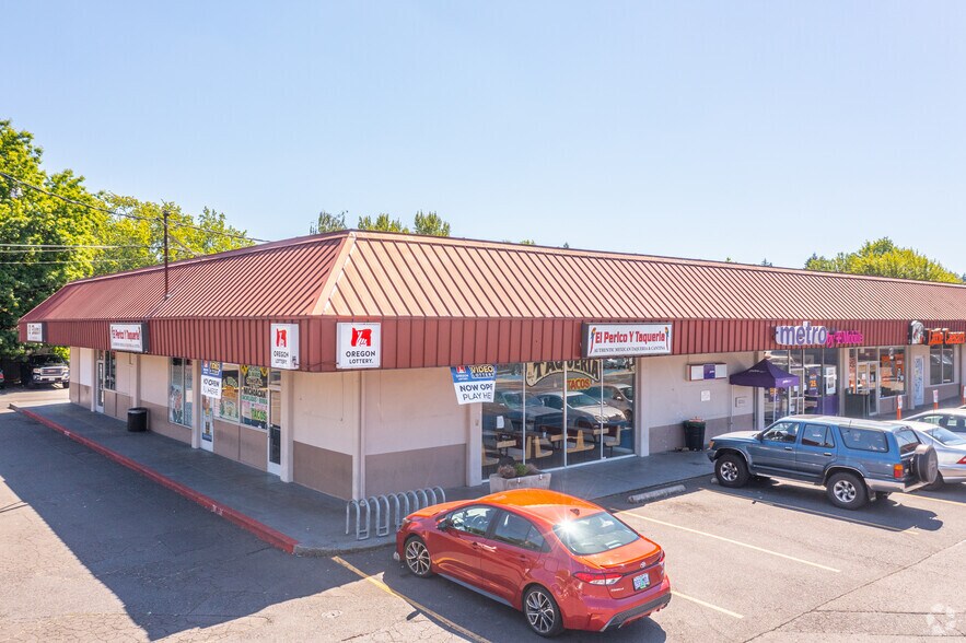 More Photos Of 12000-12070 SW Allen Blvd, Beaverton Unknown For Lease