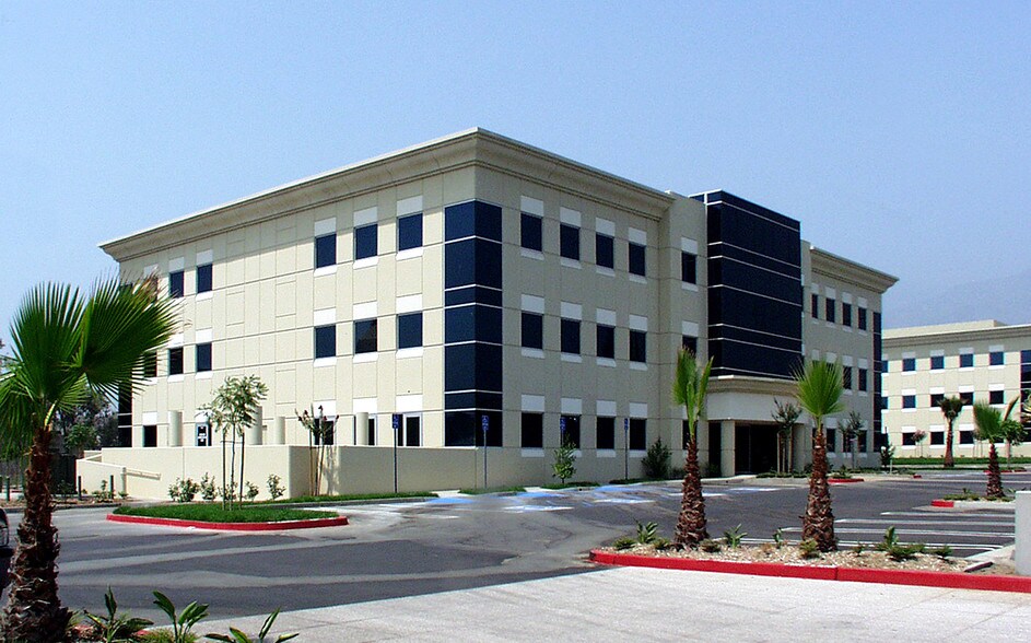 More Photos Of 51 N 5th Ave, Arcadia Medical For Lease