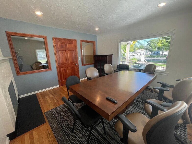 More Photos Of 1225 N Main St, Meridian Office For Lease