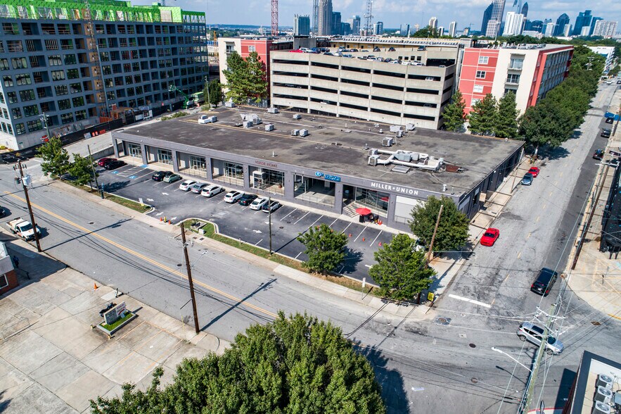 More Photos Of 999 Brady Ave NW, Atlanta Storefront For Lease