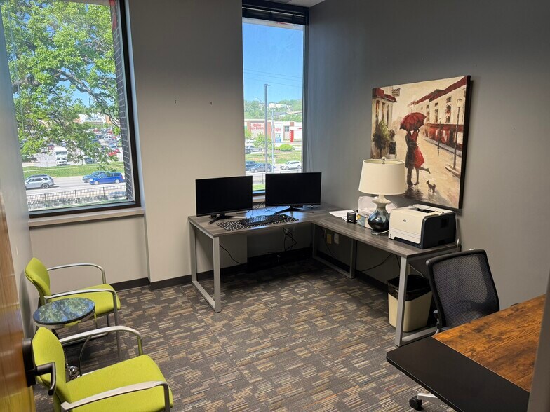 More Photos Of 1 Victory Dr, Liberty Office For Lease