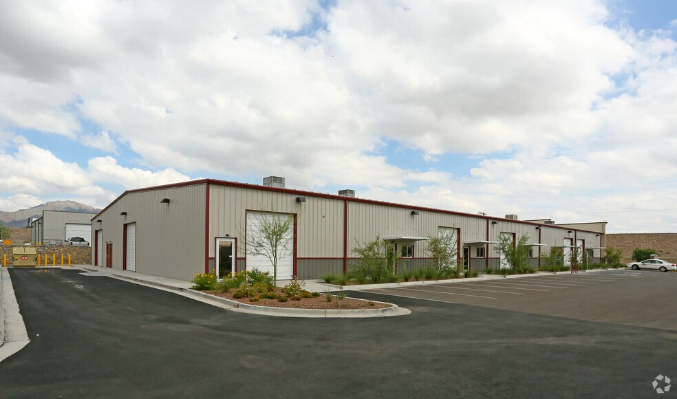 More Photos Of 4519 Osborne Dr, El Paso Warehouse For Lease