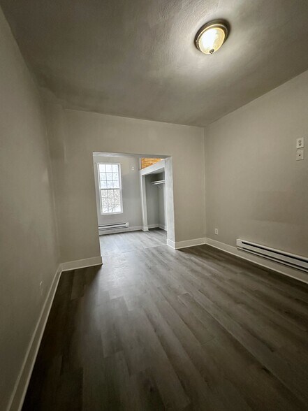 More Photos Of 1336-1344 Portage St, Kalamazoo Apartments For Sale