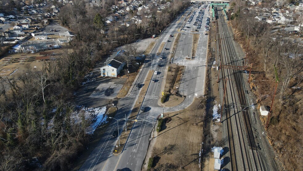 More Photos Of 5820 Southwestern Blvd, Halethorpe Flex For Sale