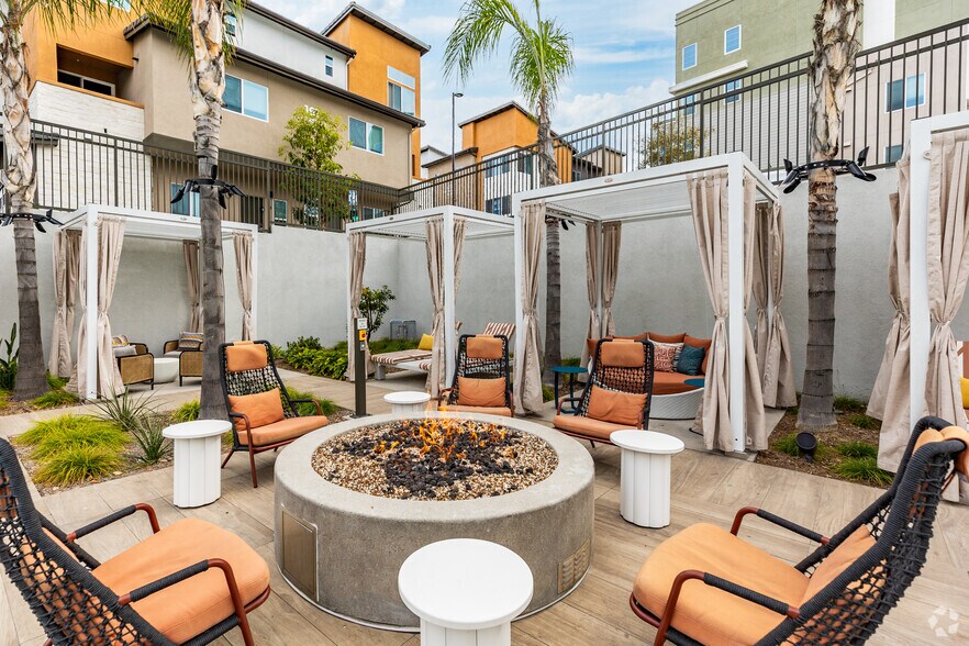 More Photos Of 101 Chamomile Gln, Escondido Apartments For Lease