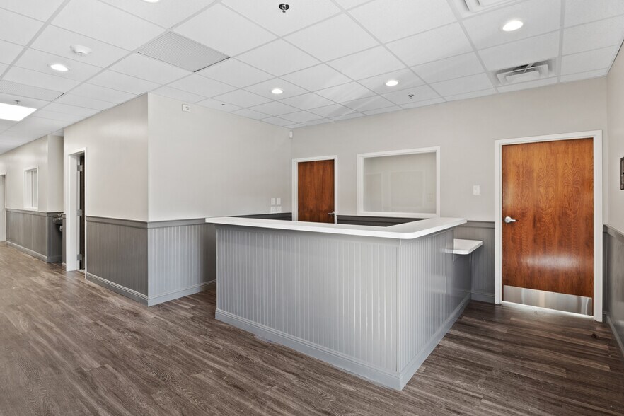 More Photos Of 1450 Higbee Mill Rd, Lexington Schools For Sale