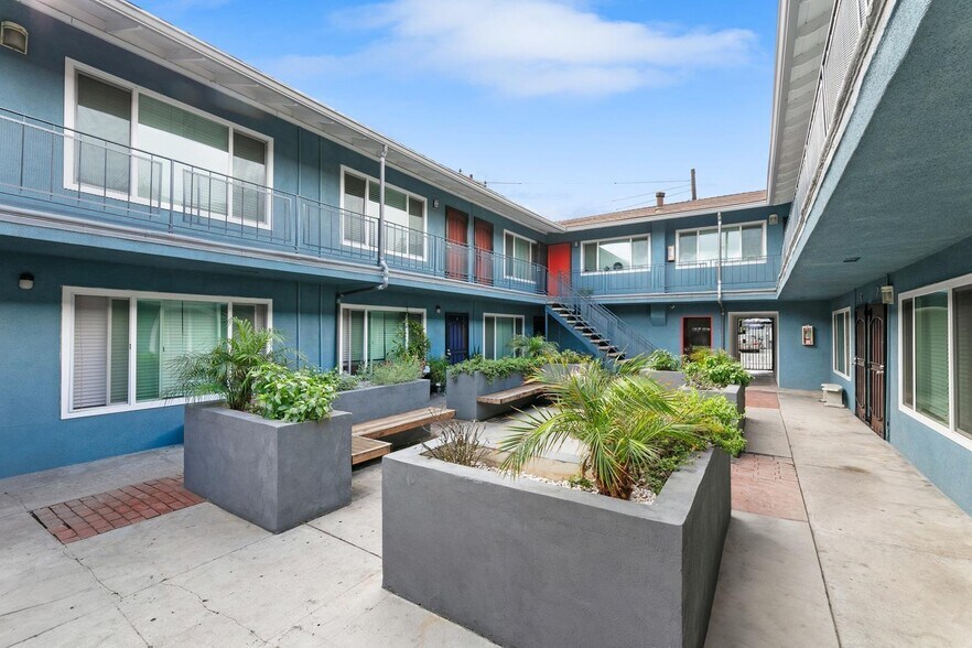 More Photos Of 1495 Peterson Ave, Long Beach Apartments For Sale