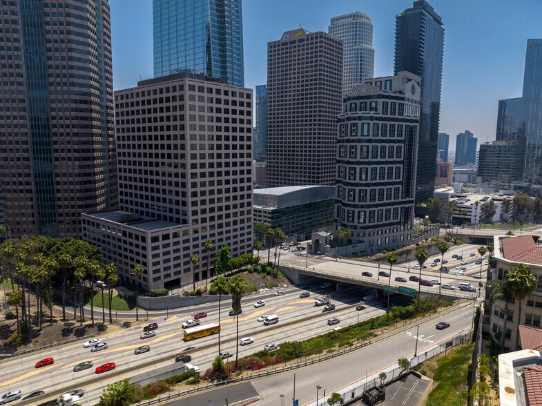 More Photos Of 915 Wilshire Blvd, Los Angeles Office For Lease