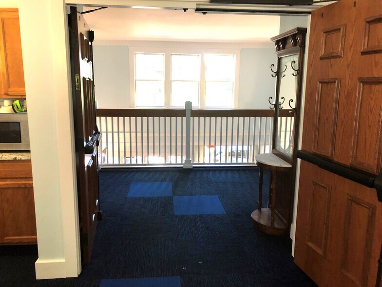 More Photos Of 400 Whitney Rd, Penfield Office For Lease