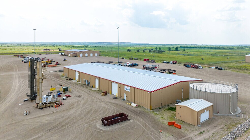 More Photos Of 611 37th Ave SE, Williston Warehouse For Sale