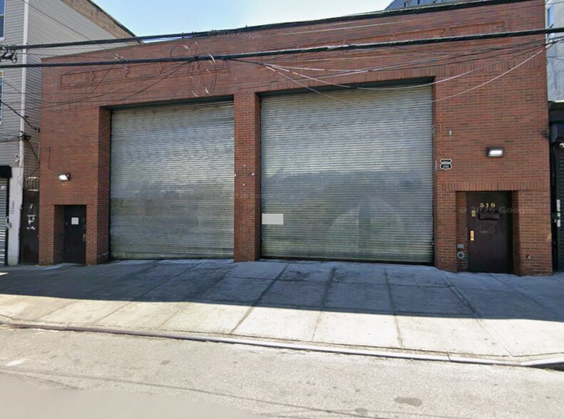 Primary Photo Of 518 Timpson Pl, Bronx Warehouse For Lease