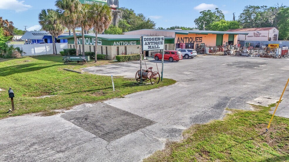 More Photos Of 1811 N Pine Ave, Ocala Freestanding For Sale