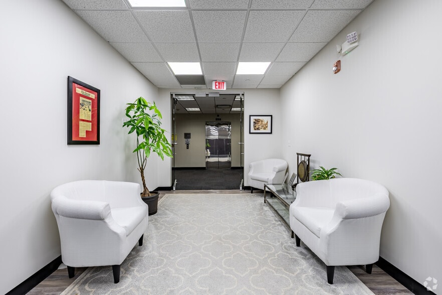 More Photos Of 611 River Dr, Elmwood Park Office For Sale