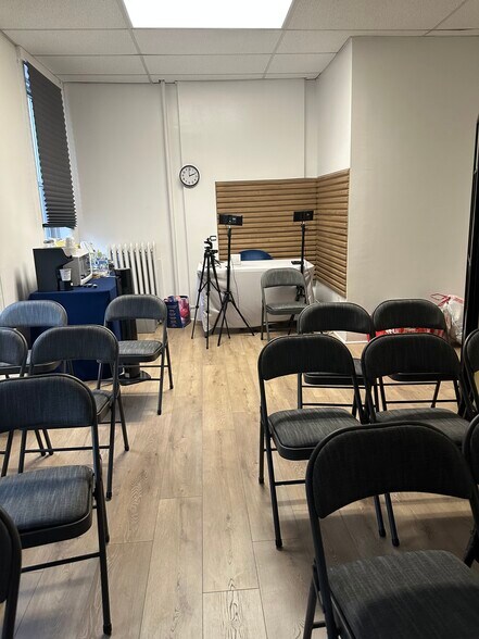 More Photos Of 3060 Steinway St, Astoria Storefront Retail Office For Sale