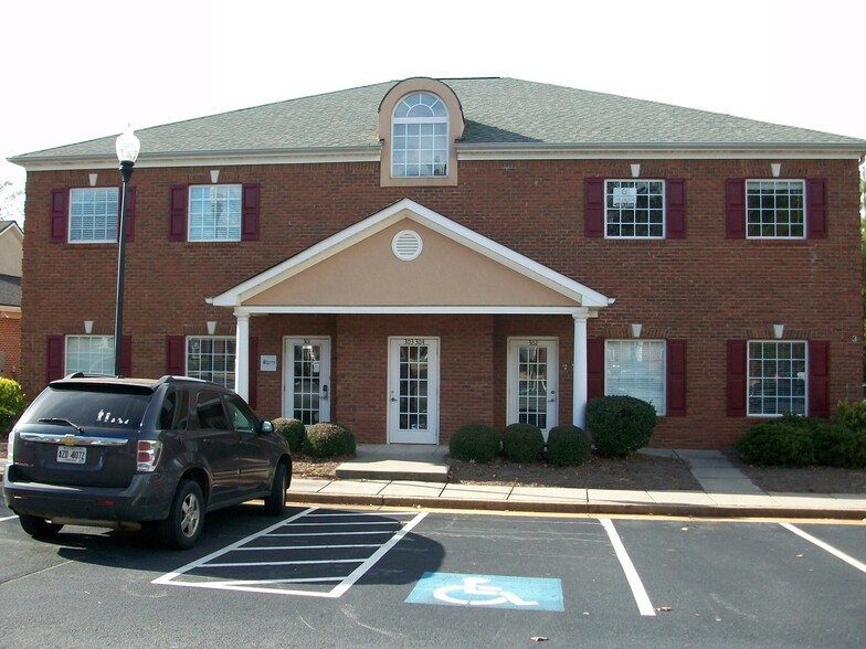 Primary Photo Of 3745 Cherokee St, Kennesaw Office For Lease