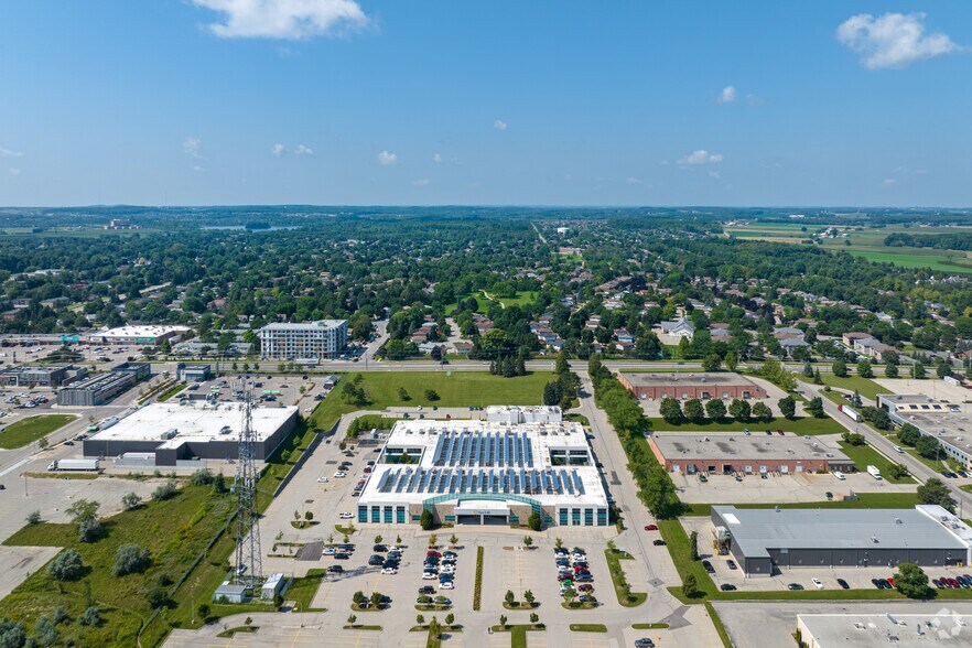 More Photos Of 600 Weber St N, Waterloo Office For Lease