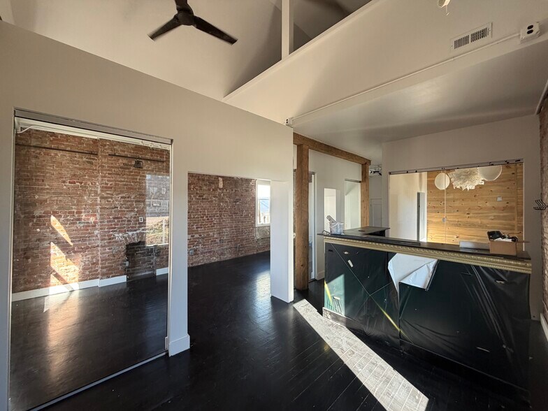 More Photos Of 466 Santa Fe Dr, Denver Office Residential For Lease