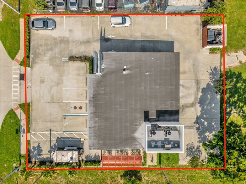 More Photos Of 2807 E South St, Orlando Freestanding For Sale