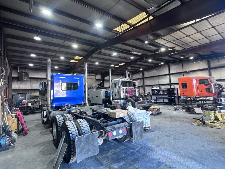 More Photos Of 198 N 2300 W, Tremonton Warehouse For Sale