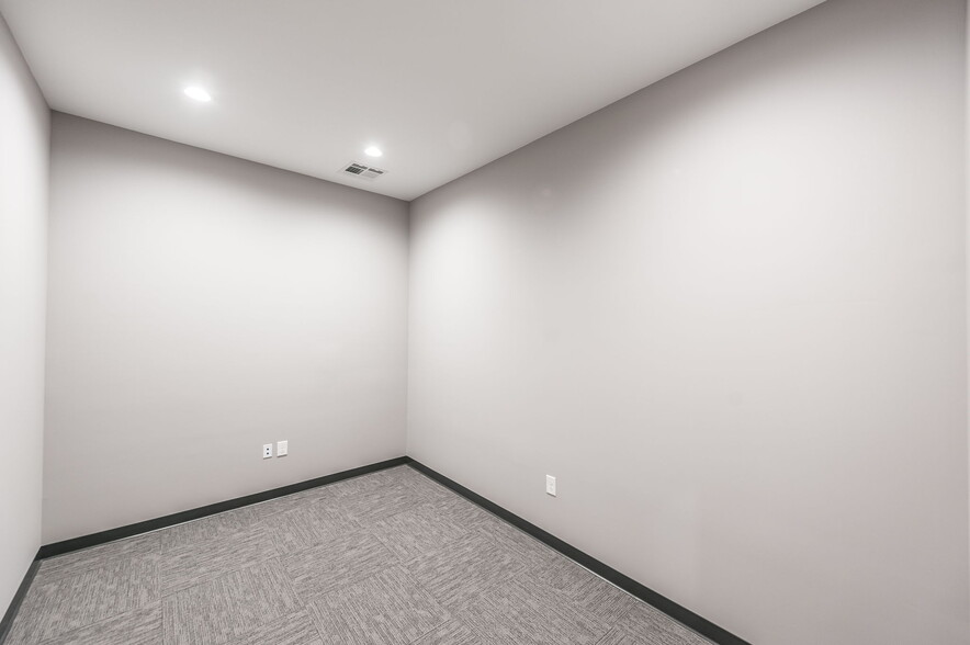 More Photos Of 190D Saundersville Rd, Hendersonville Office For Lease
